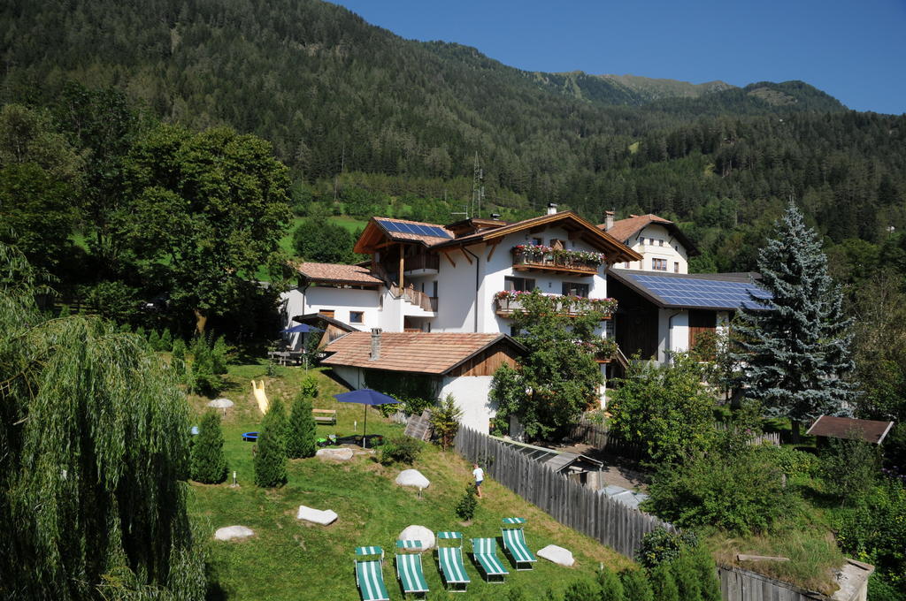 Chalet & Appartement Zingerlehof Trens Campo di Trens Esterno foto